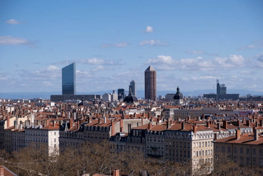Vue sur lyon depuis le quartier de gerland dans le 7ème arrondissement